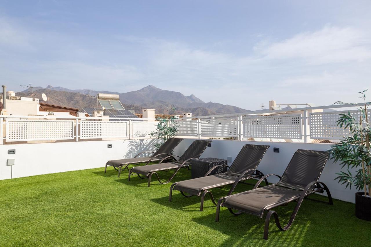 דירות נרחה Terraza Mar Y Montana מראה חיצוני תמונה
