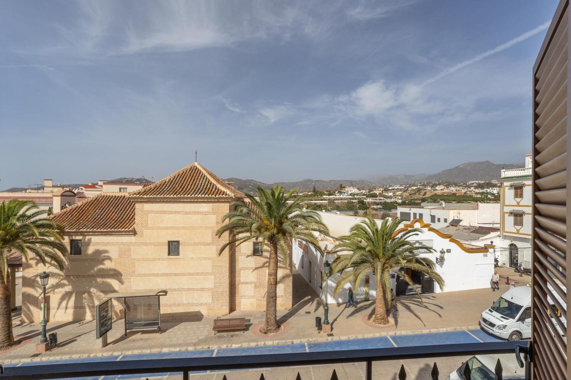 דירות נרחה Terraza Mar Y Montana מראה חיצוני תמונה