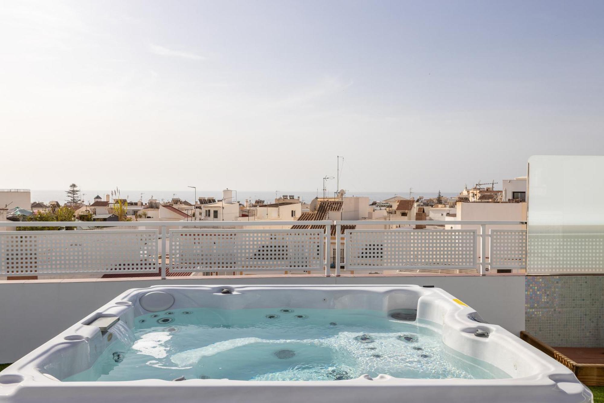 דירות נרחה Terraza Mar Y Montana מראה חיצוני תמונה